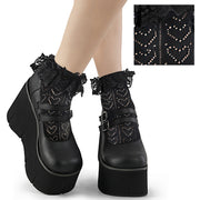Demonia Demonia Ruffle Ankle Socks Black / DH-15 Heart Net